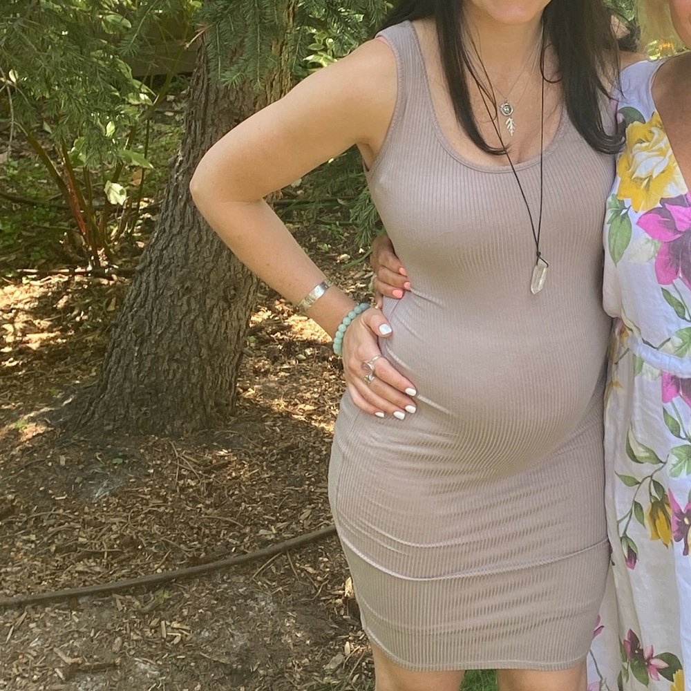 Pink Blush Ribbed Maternity Dress - Picture 5 of 5
